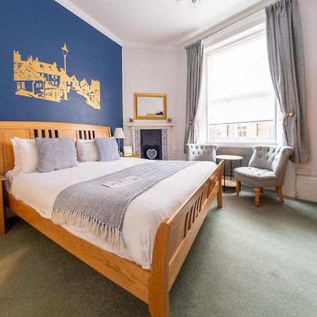Number 7 Guest House Вітбі Екстер'єр фото