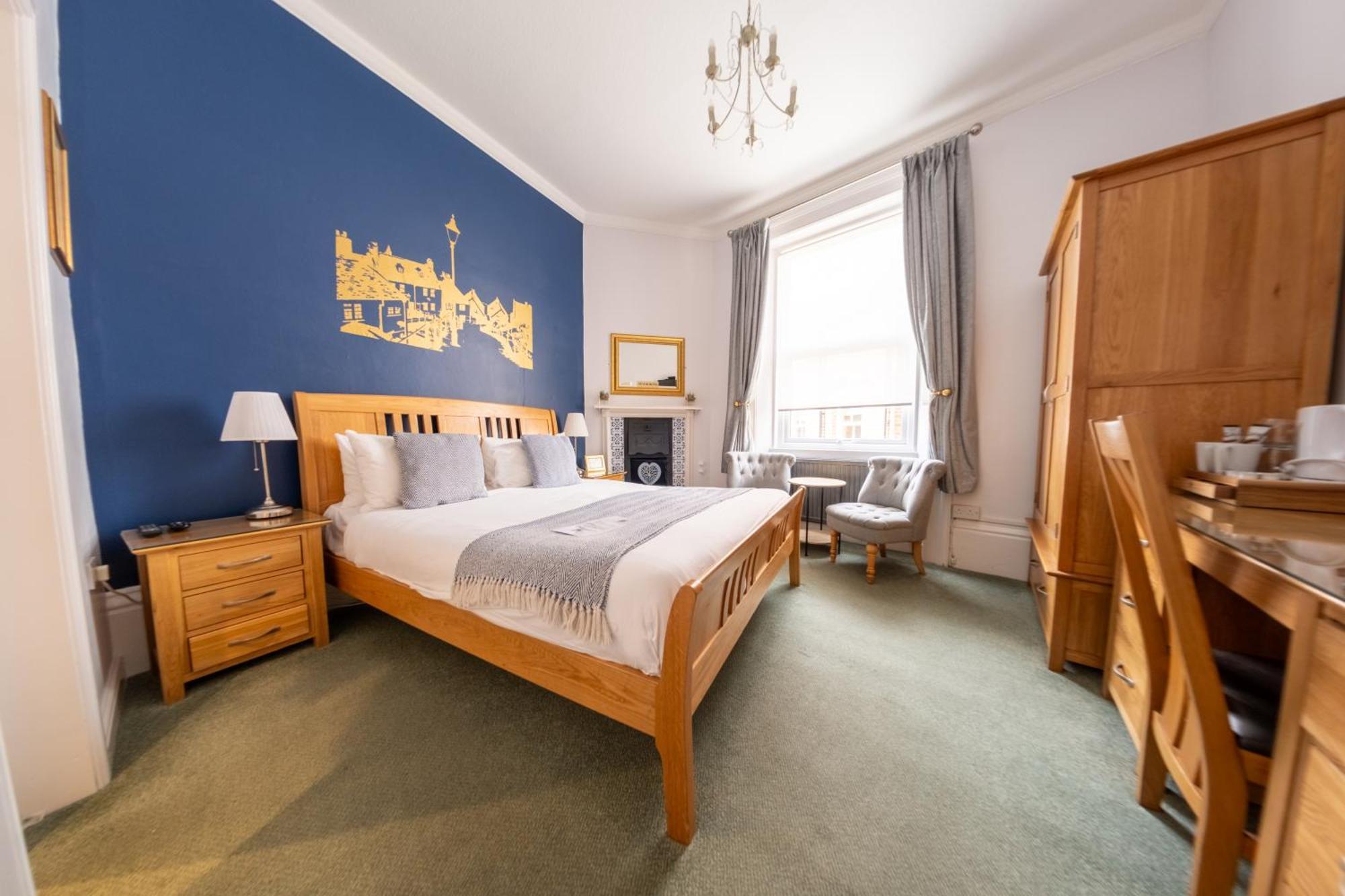 Number 7 Guest House Вітбі Екстер'єр фото